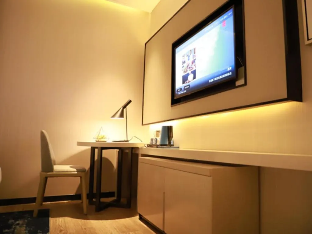 Echarm Hotel Xinyang Xin County Hszinhszien Kína