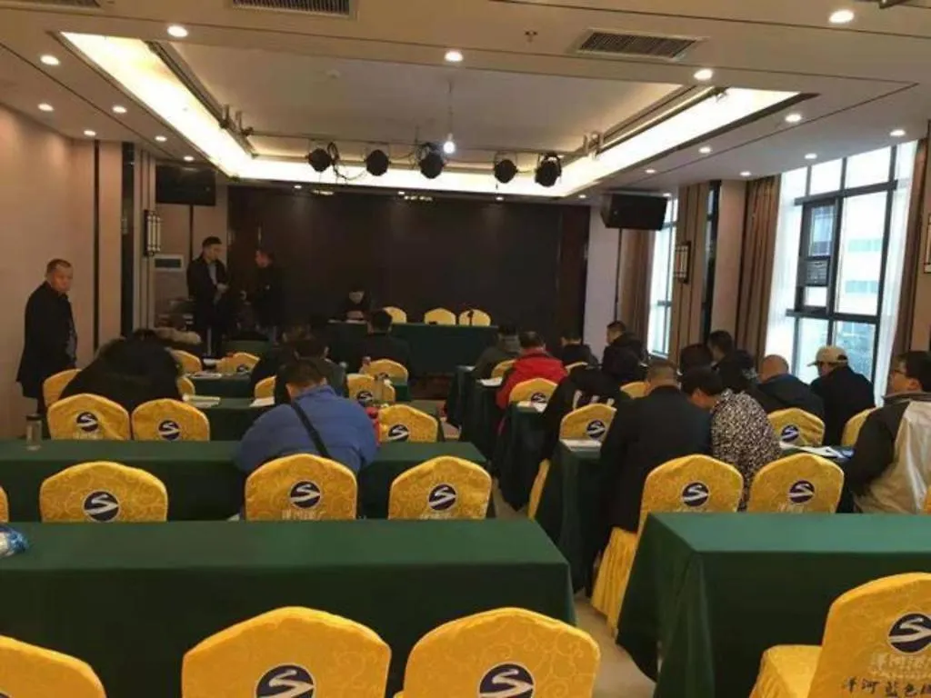 Echarm Hotel Xinyang Xin County Hszinhszien